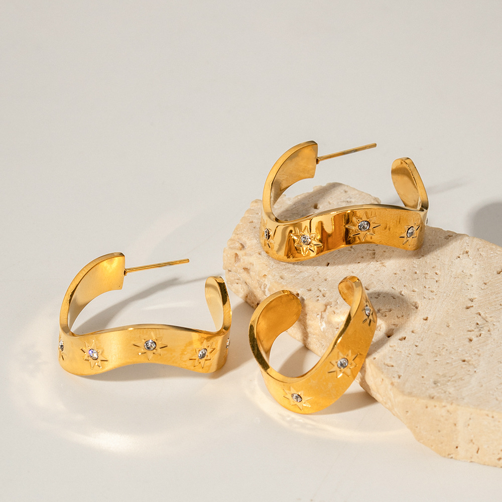 Stainless Steel Inlaid Zircon Wave C-shaped Earrings