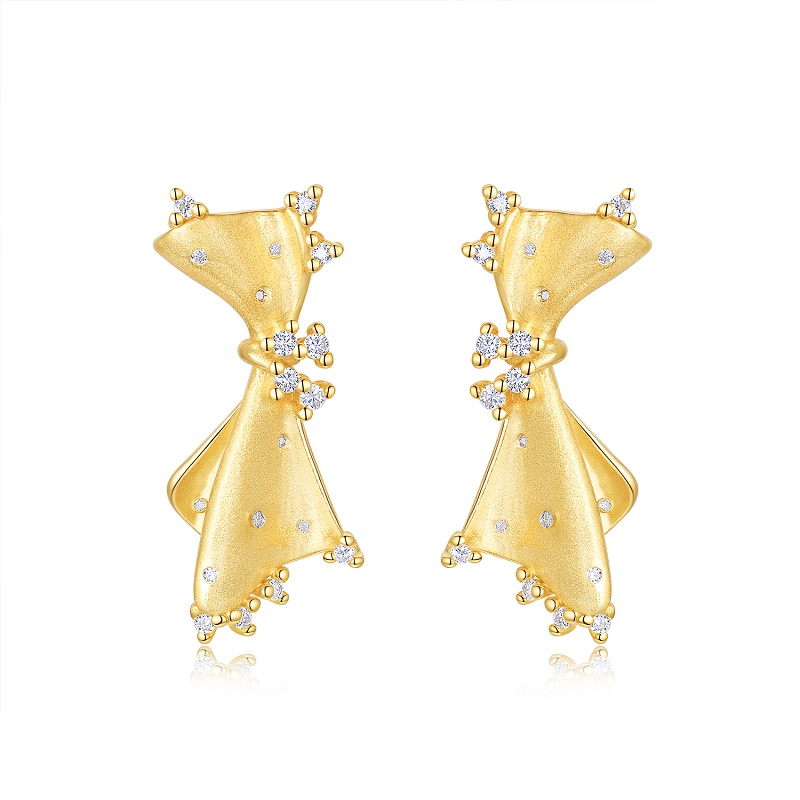 A Luxurious And Fashionable Minimalist Jewelry Earring Set Featuring Top-quality Moissanite Stones, Made Of S925 Silver Electroplated With Gold.