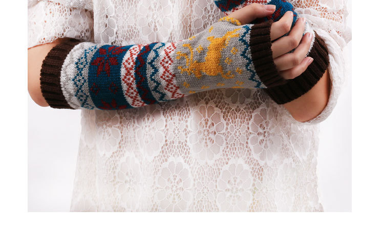 Ladies Woolen Knitted Cartoon Warm Christmas Gloves