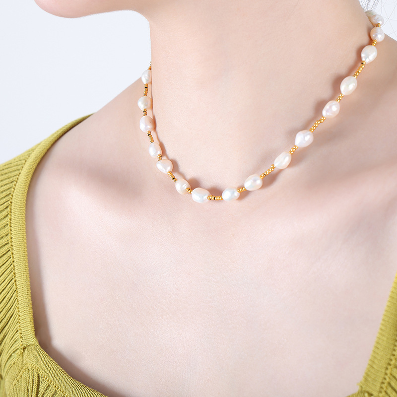 Title 3, Romantic Freshwater Pearl Fashion Necklace