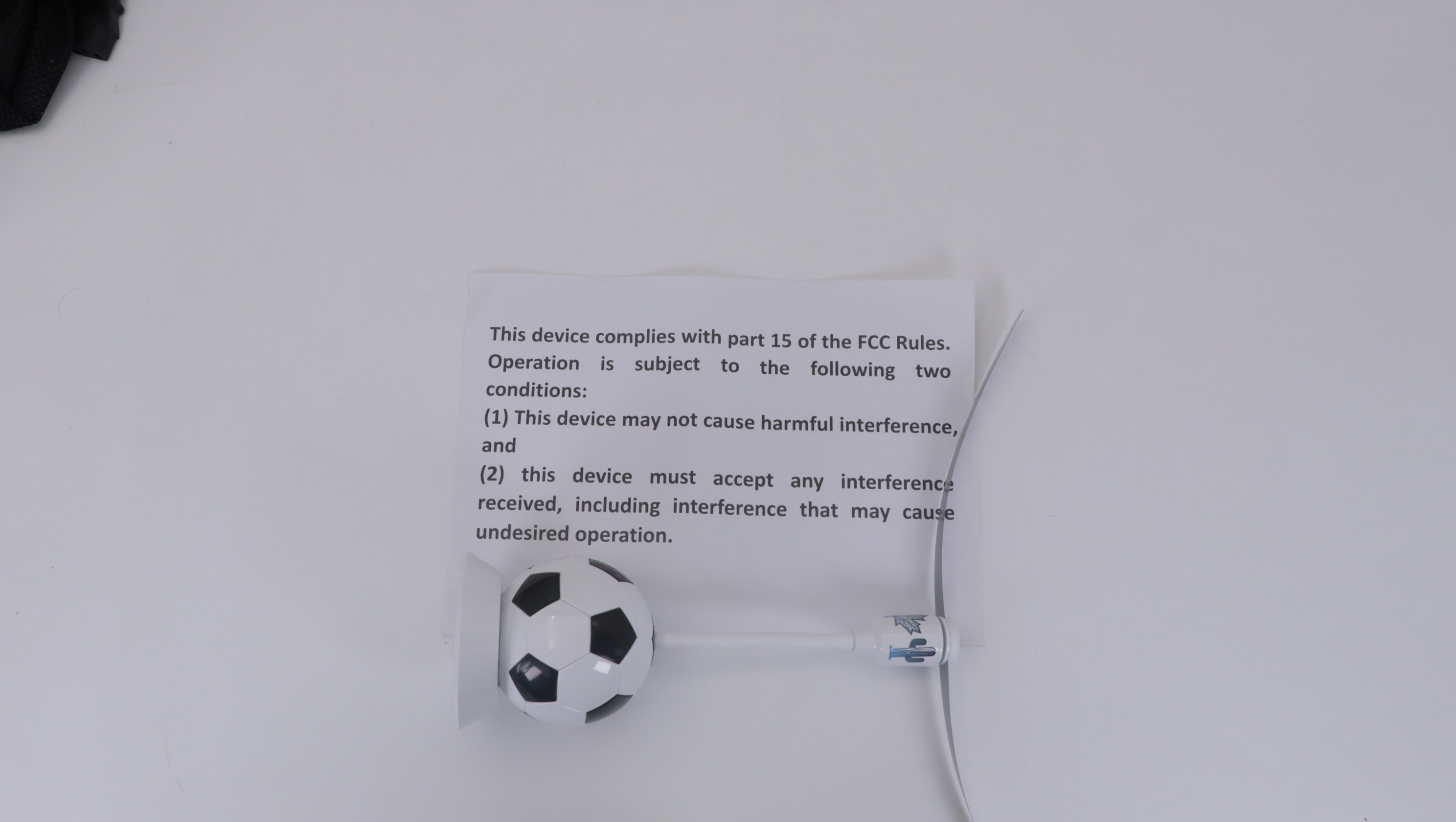 Football Fly Catcher 4 Fans Installed Dry Battery Battery Compartment Without Battery