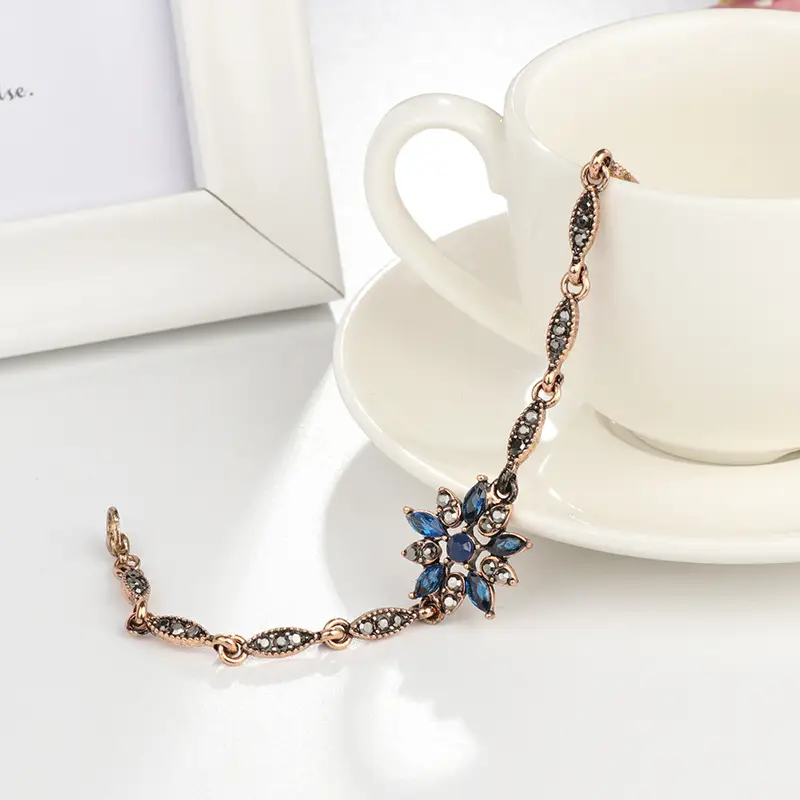 Inlaid Flower Fashion  Boutique Bracelet