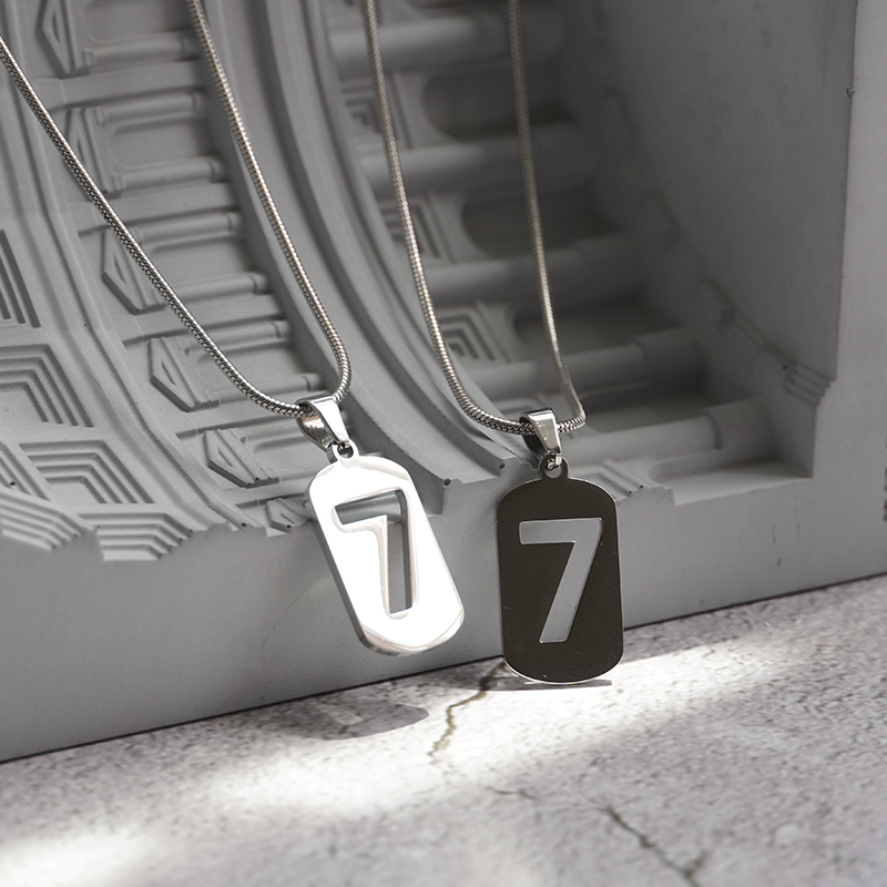 Sweater Accessories Lucky Number 7 Styling Necklace Ins Simple Earth Cool Jump Di Couple Men And Women Sweater Chain