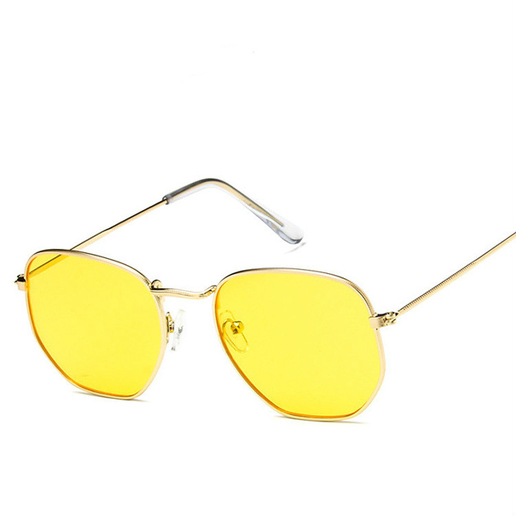 Title 3, Small square sunglasses