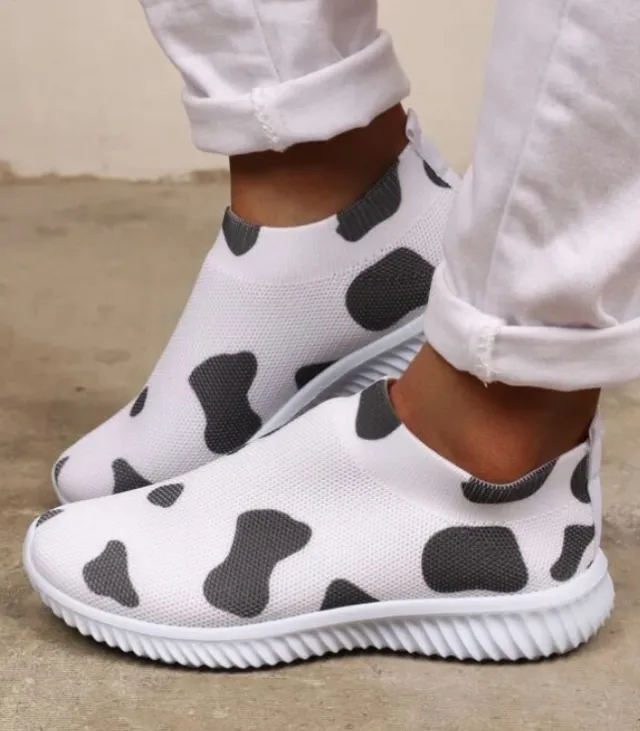 Women's Flat bottomed Flying Woven Student Footwear Large Soft soled Shoes Cow Color 35 - Shop at LoveMi
