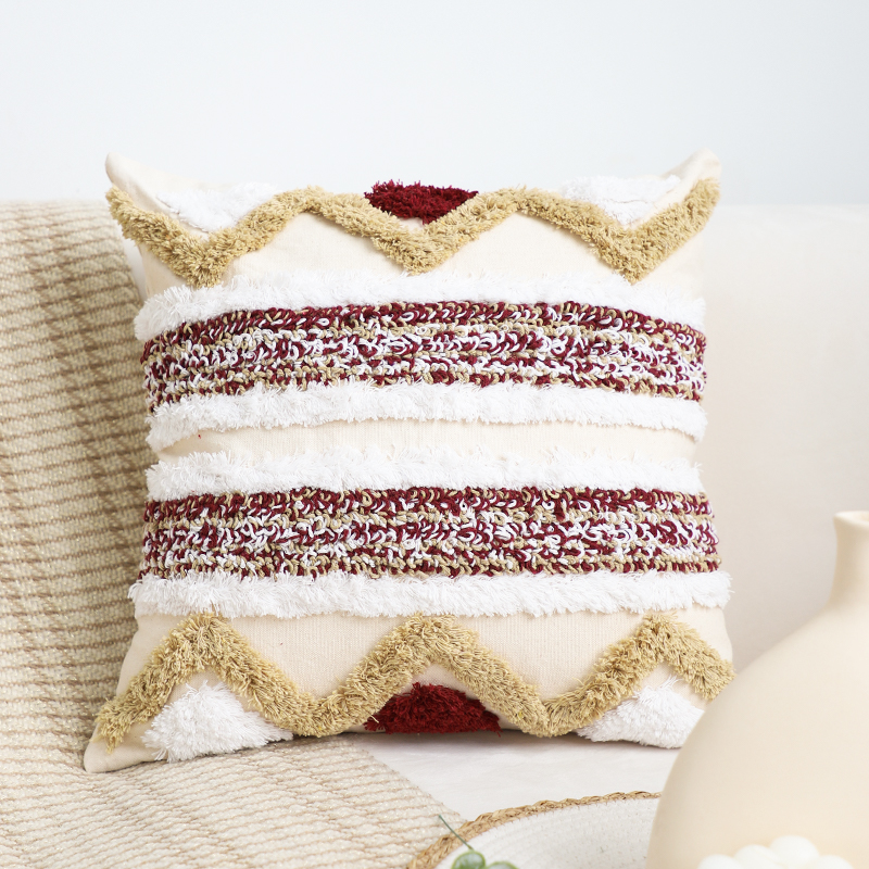 Symmetrical square pillow