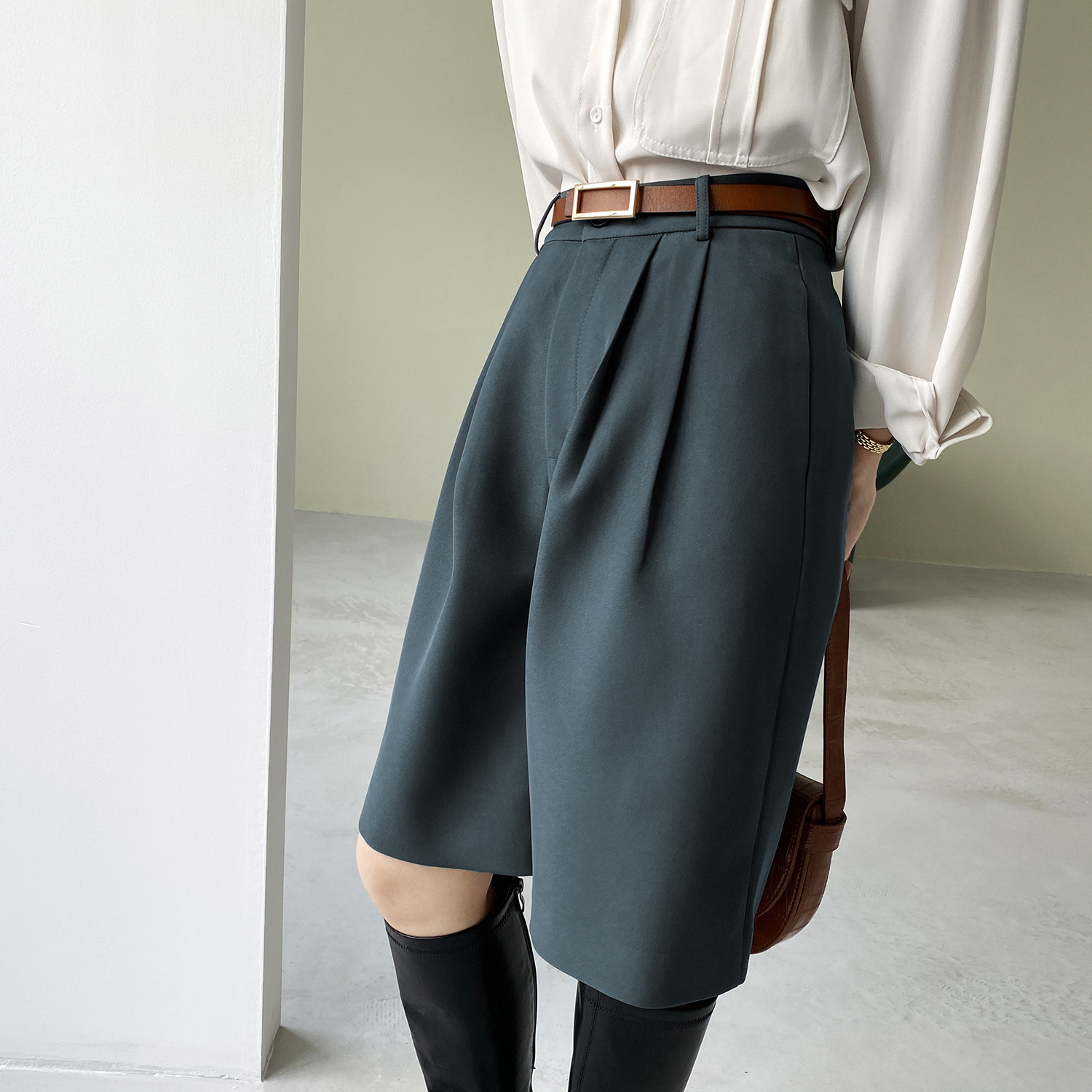 Women's Solid Color High-waist Straight-leg Trousers