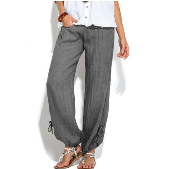 Title 3, Buttoned casual wide-leg trousers, designed for...