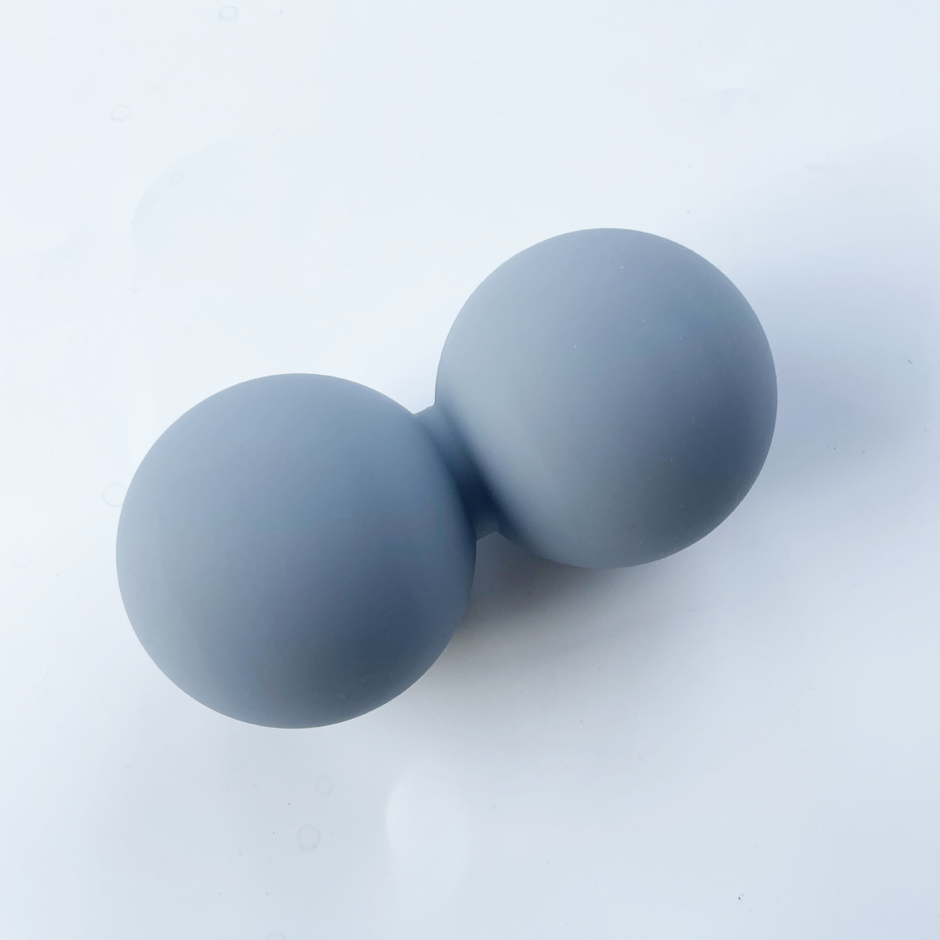 Popular Muscle Relaxing Silicone Fascia Ball, Foot Acupressure Ball, Arm Training Yoga Fitness Massage Ball, Peanut Ball - Alibaba — view 3