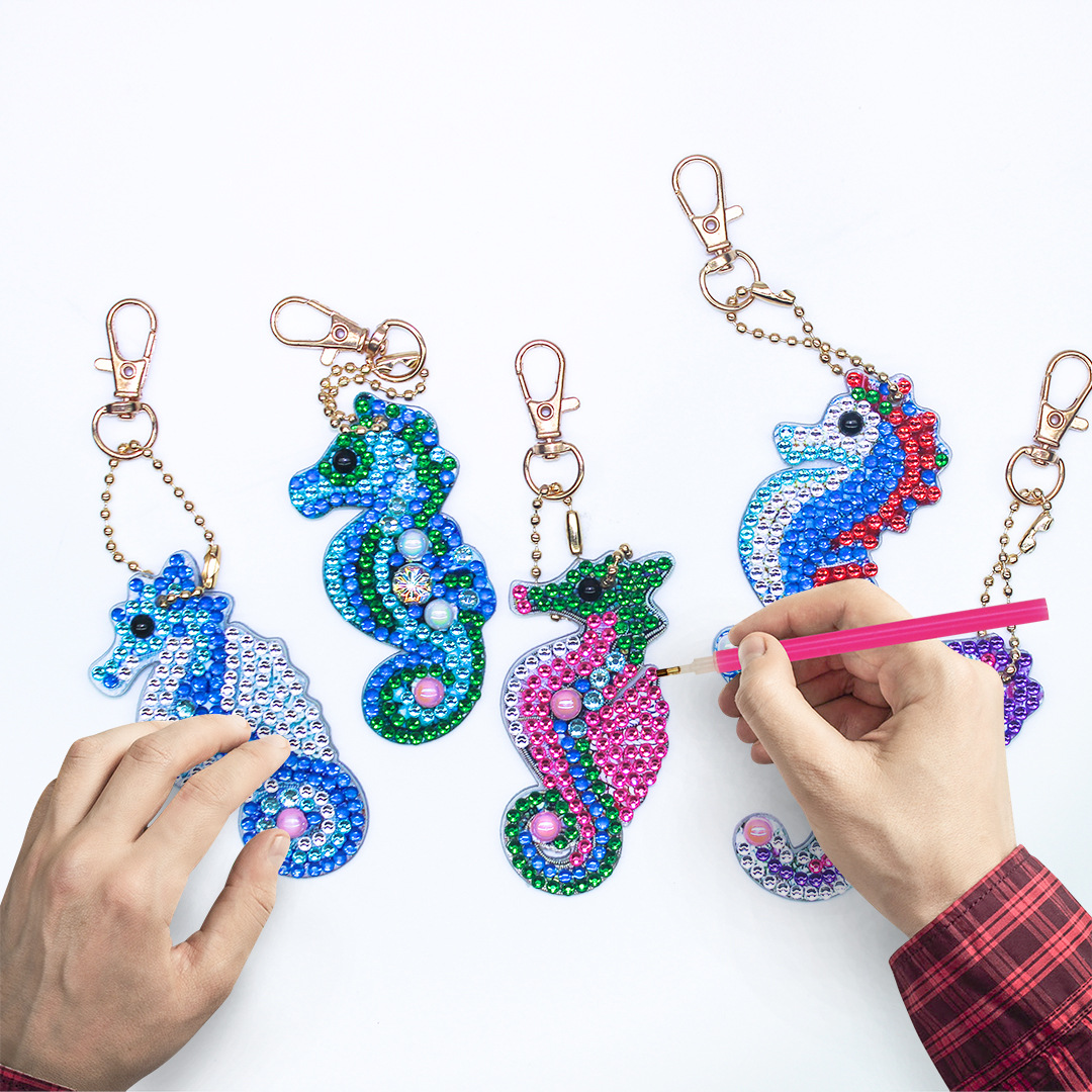 Full Diamond Handmade DIY Diamond Painting Seahorse Keychain