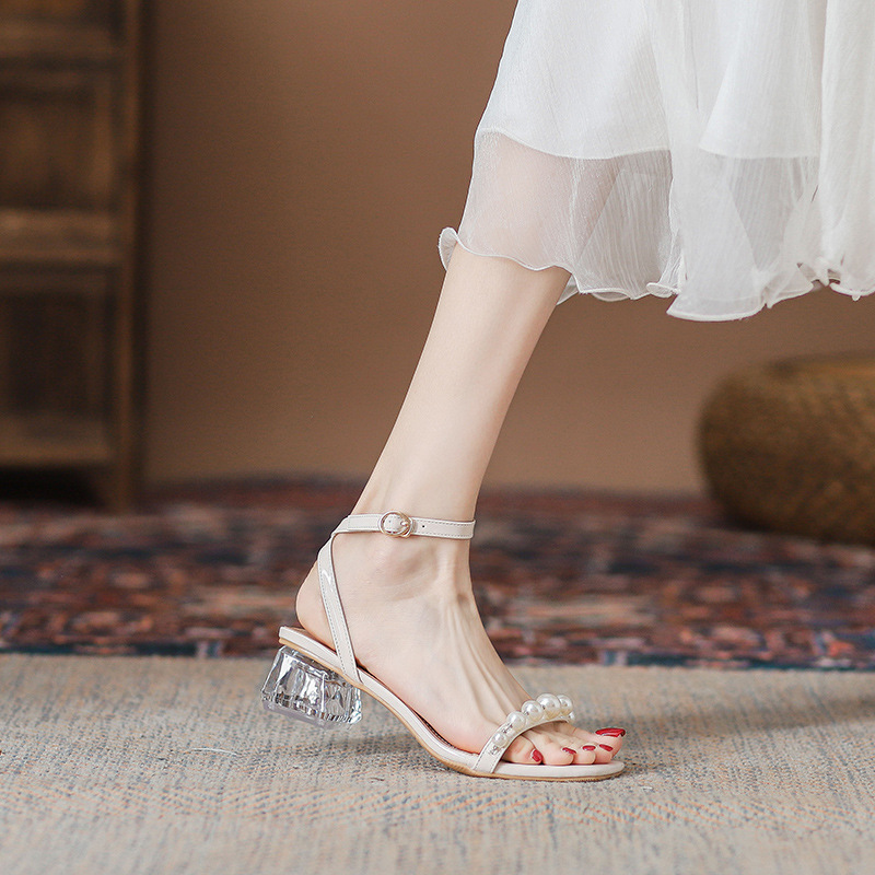 Title 4, Transparent Ankle-strap Pearl High Heels