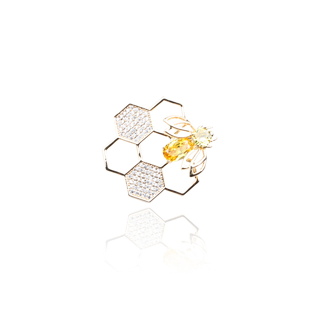 Geometric Honeycomb Diamond Rotatable Bee Brooch — view 5