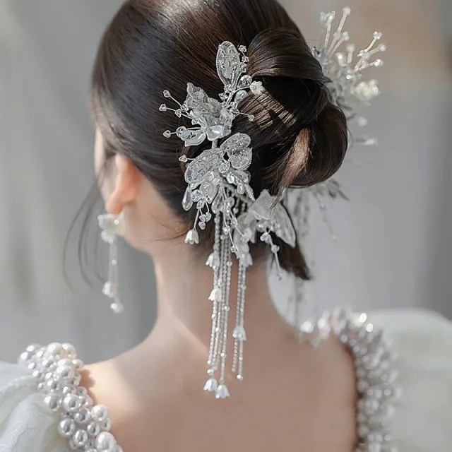 White Lace Flowers Are In Pairs Model Matching - Shop at LoveMi