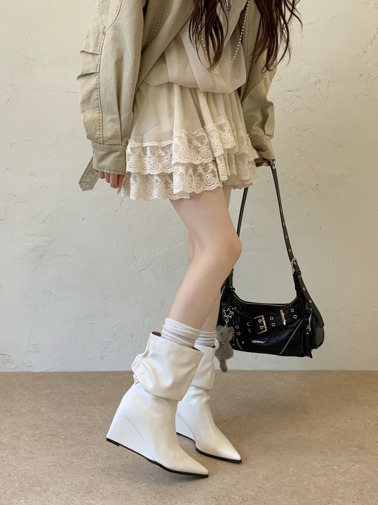 Pointed Toe Mid Calf Boots, picture 3 of 3
