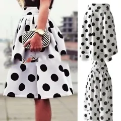 Real Shot European And American Autumn And Winter Slimming Half-length Pleated Bubble Skirt - White - View 1