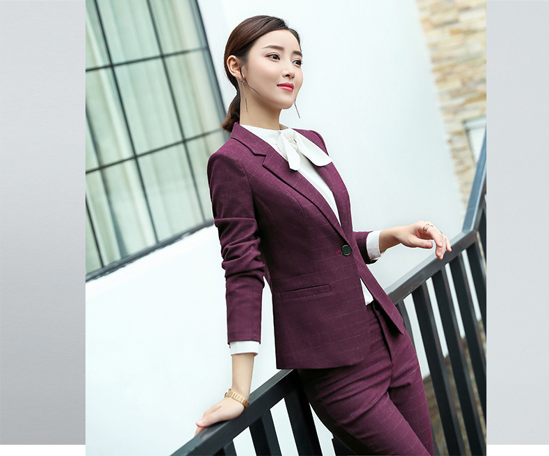 Spring, Autumn And Winter Plaid Long-sleeved Professional Women's Pullover