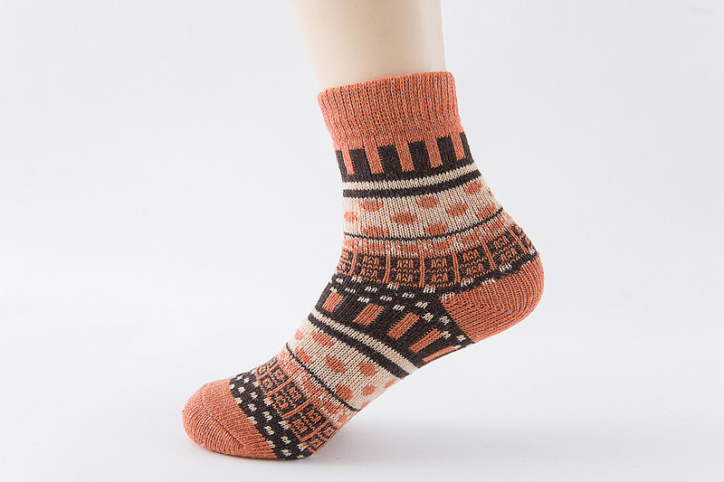 Title 6, Warm cashmere socks