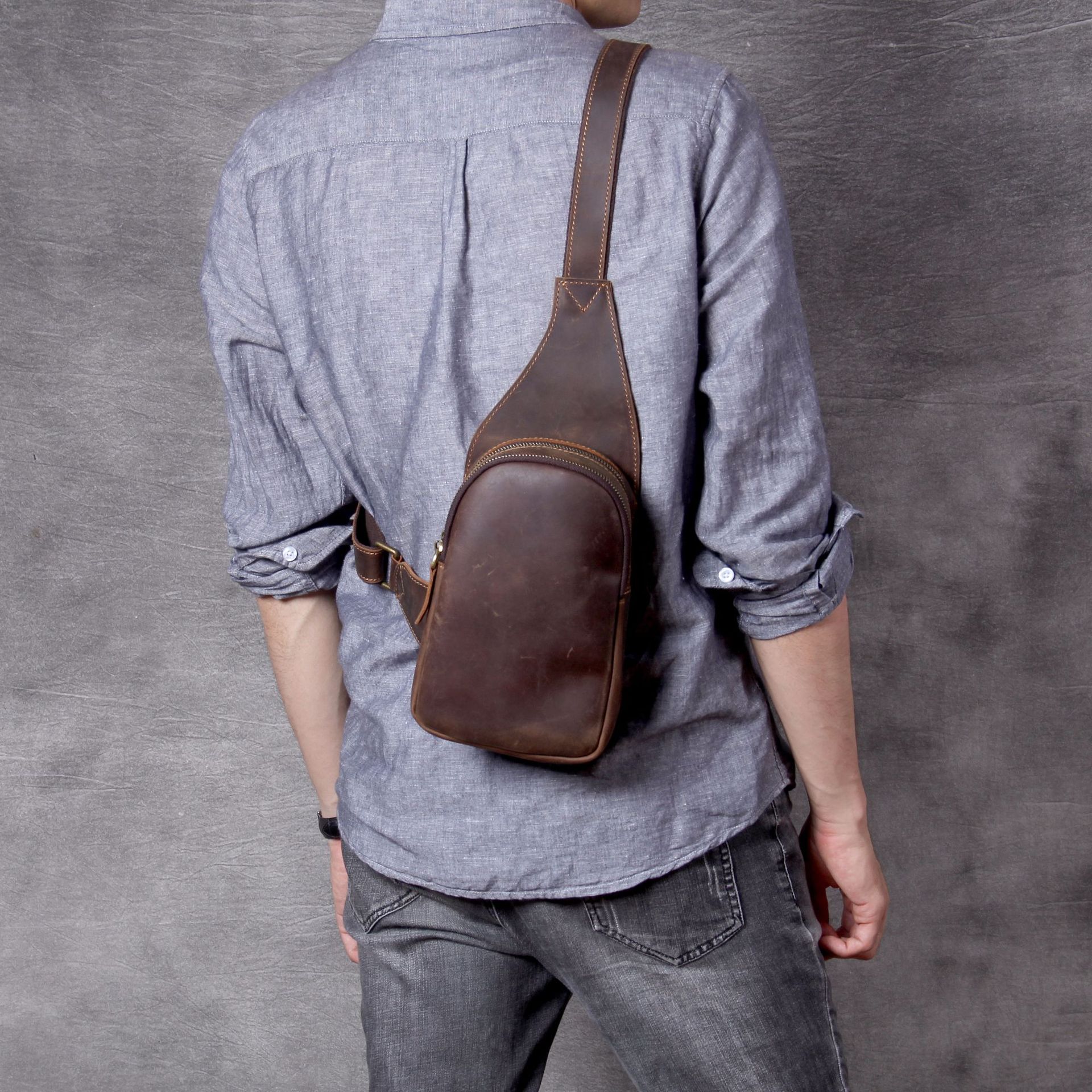 Title 3, Mochila Crossbody Masculina Retro Artesanal