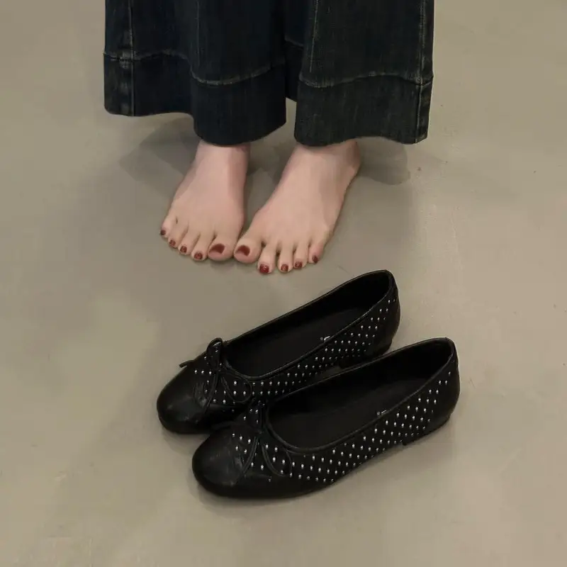 2026 Versatile Elegant Soft Sole Ballet Flats, French Retro Polka Dot Bow Round Toe Low Cut Low Chunky Heel Women Dress Shoes