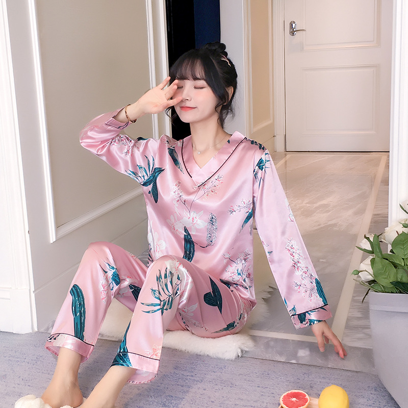 Title 2, Autumn long sleeve pajamas ladies