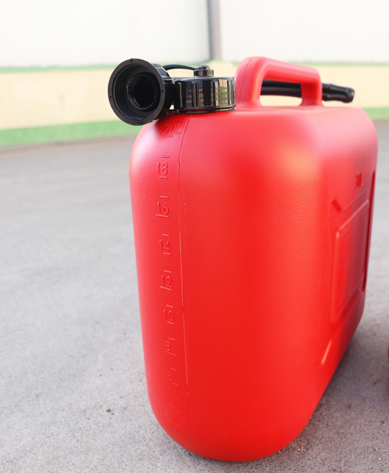 Title 4, Red Plastic Thickened Gasoline Can