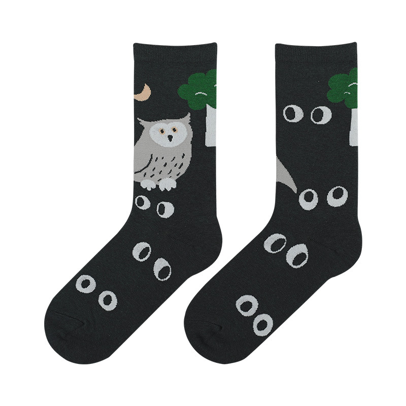 Title 6, Zoo cartoon illustration female socks cute tren...