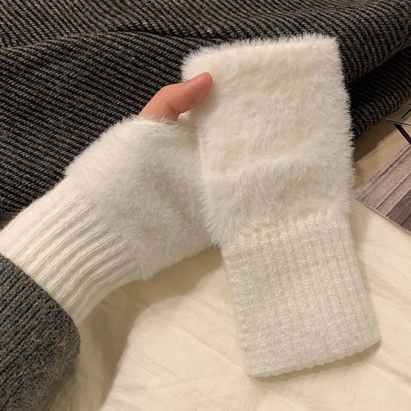Women's Knitted Wrist Protector Warm Wool Half Finger Gloves - Image 9