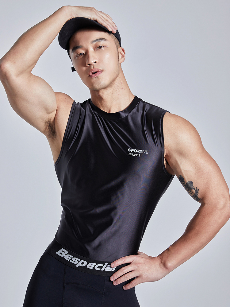 Future Technology Cool Ice Silk Tight Elastic Sleeveless Fitness Clothes