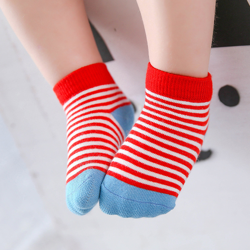 Title 3, G158 children socks wholesale