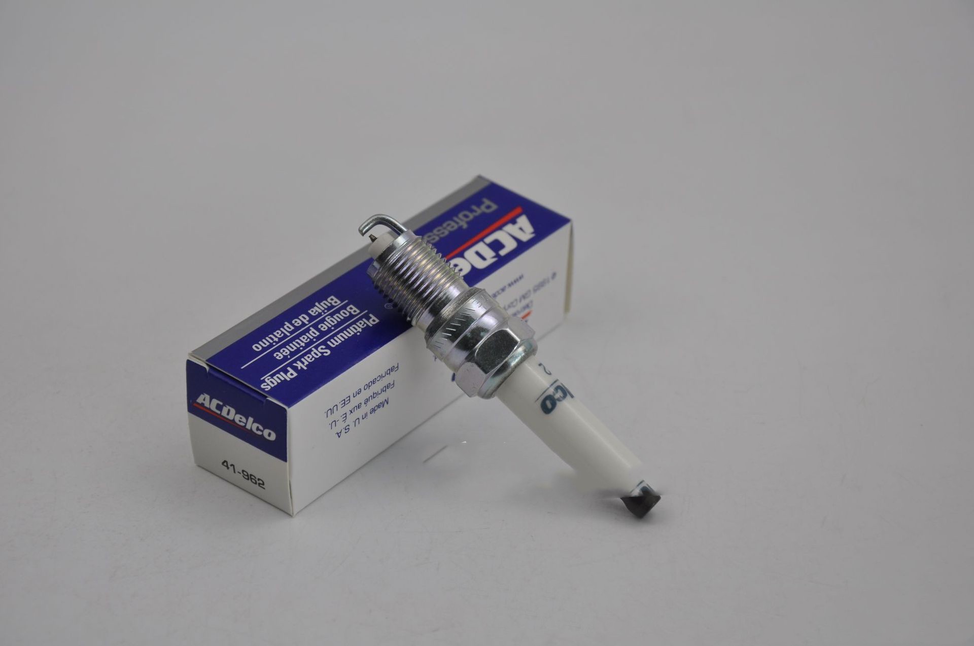 Iridium gold spark plug