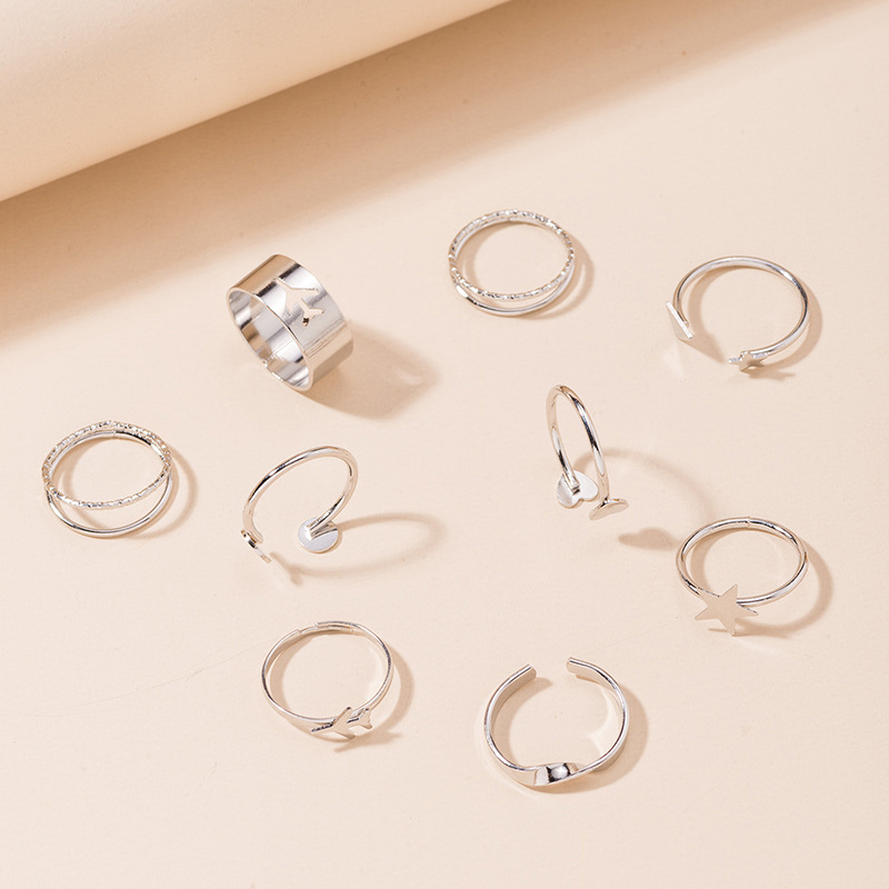 Simple Temperament Metal Suit Ring