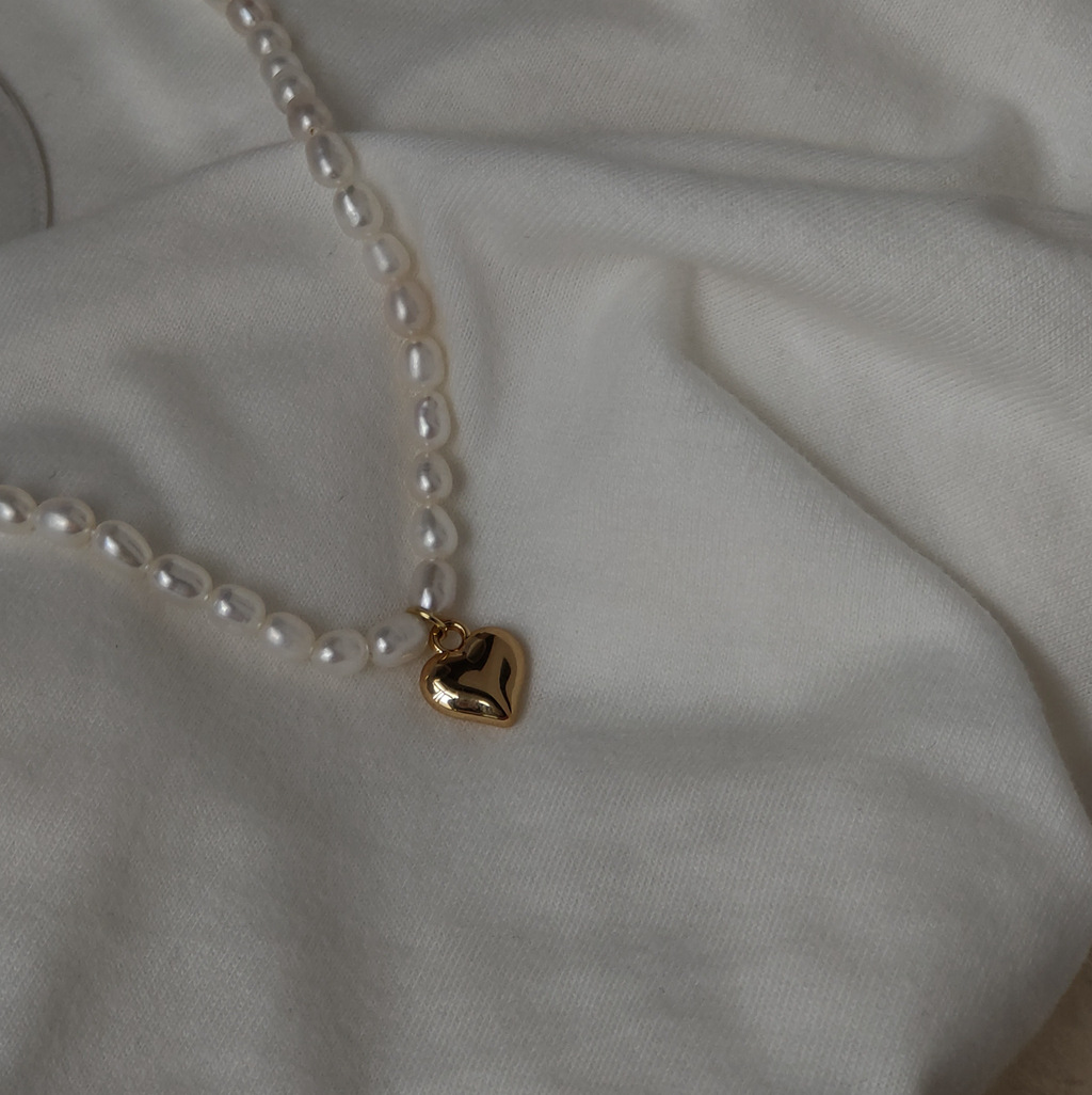 قلادة لؤلؤ المياه العذبة مطلية بالذهب عيار 14 قيراط