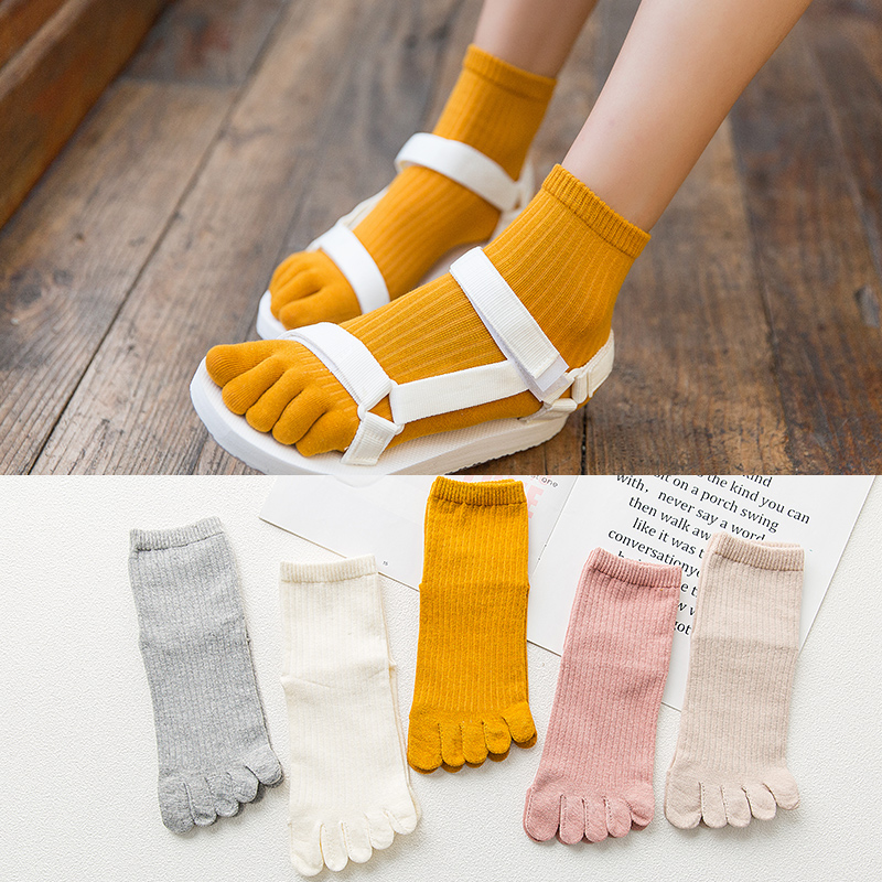 Title 1, Ladies mid-tube cotton five-finger socks