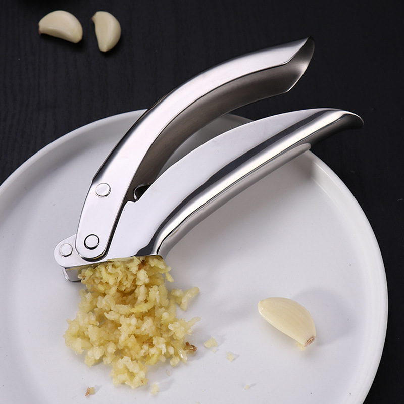 Title 7, 304 Stainless Steel Garlic Press