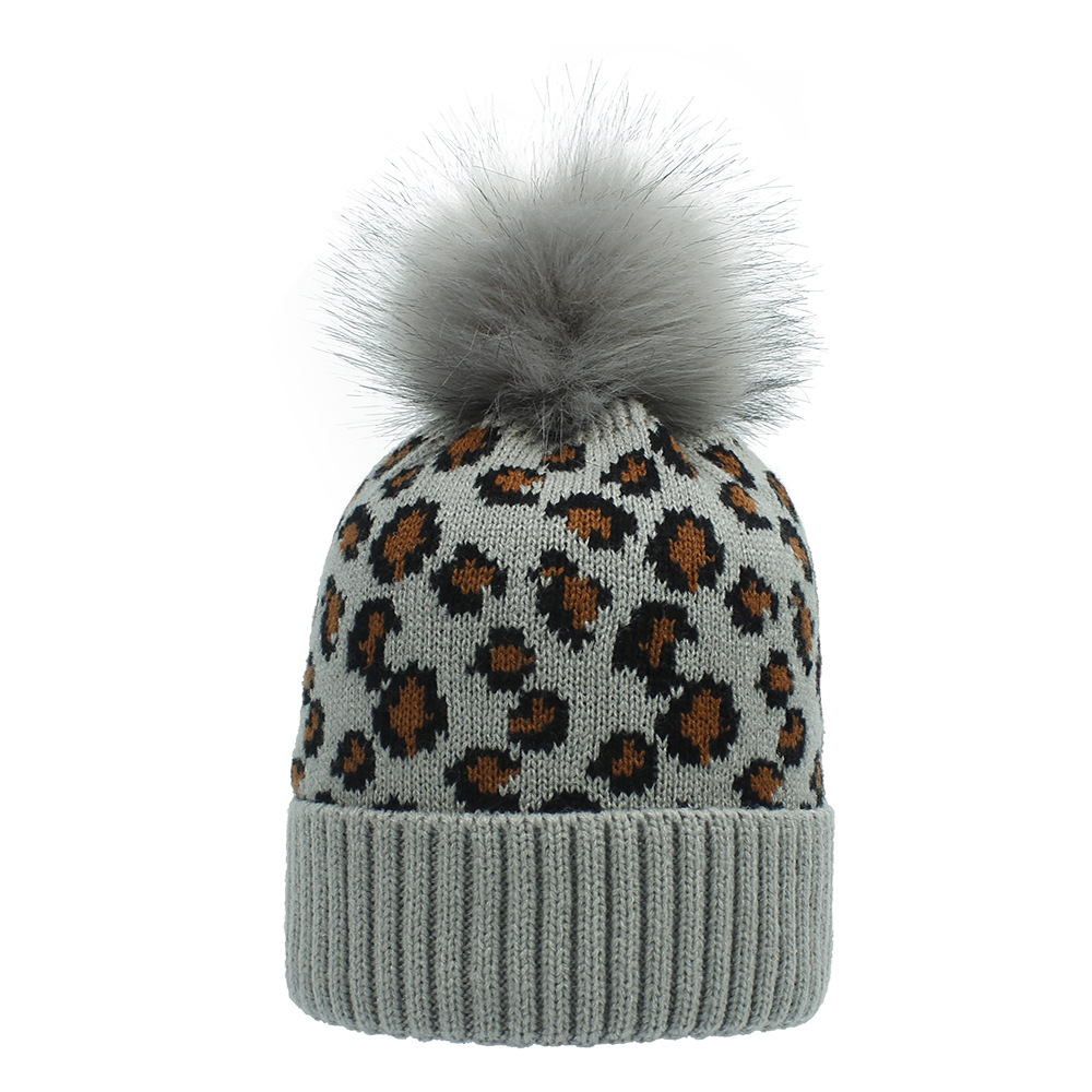 Title 6, New Winter Knitted Hat Wholesale Korean Version...