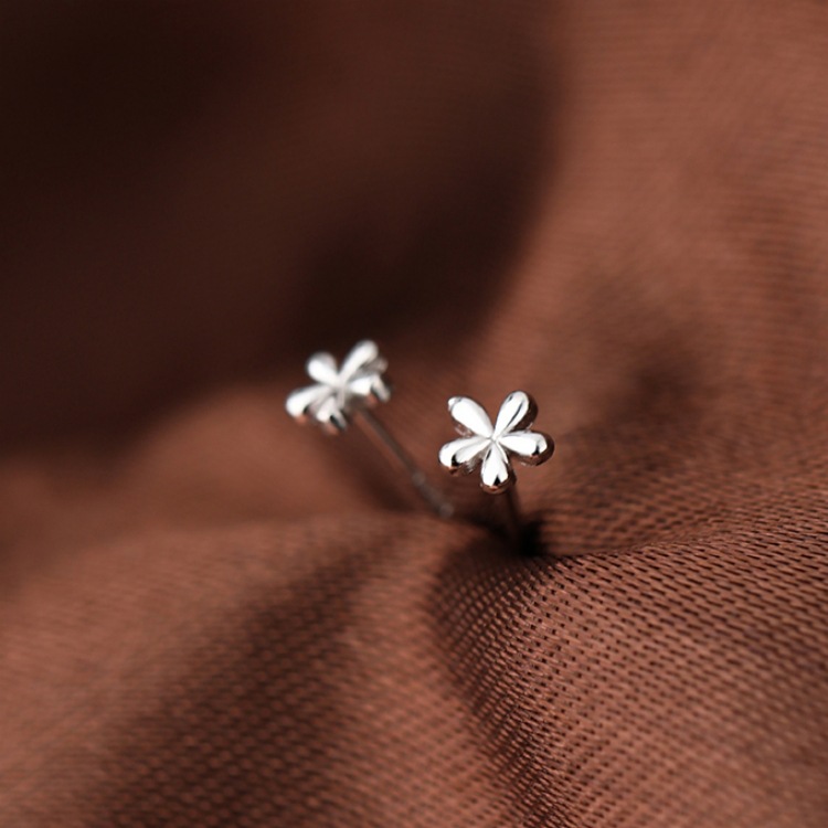 Women's Sterling Silver Small Flower Earrings