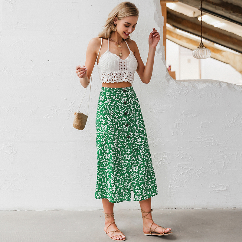 Title 5, Idyllic green skirt