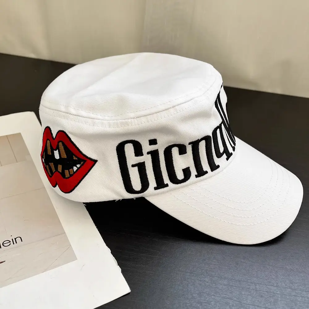 Summer Men's And Women's Three-dimensional Letter-style Lip Embroidery Fashionable Trend Flat-top Baseball Cap For Outdoor Play And Daily Accessories