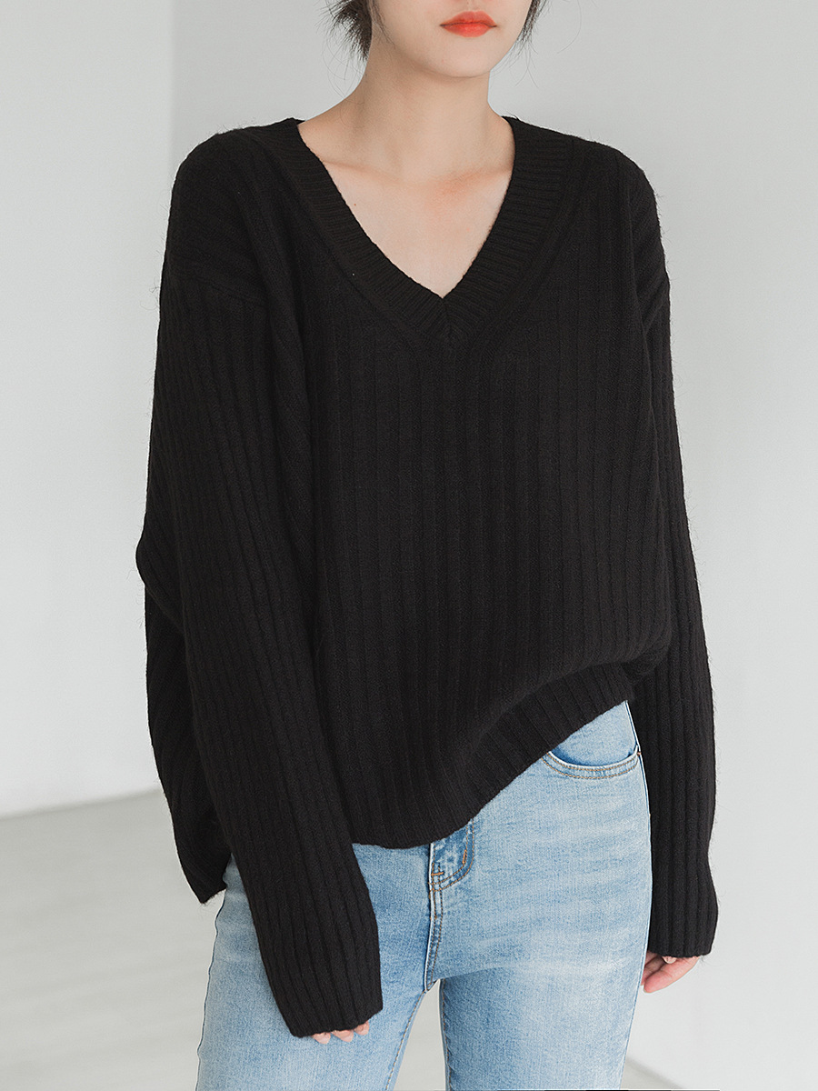 Women's V-neck Loose Padded Pullover Sweater
