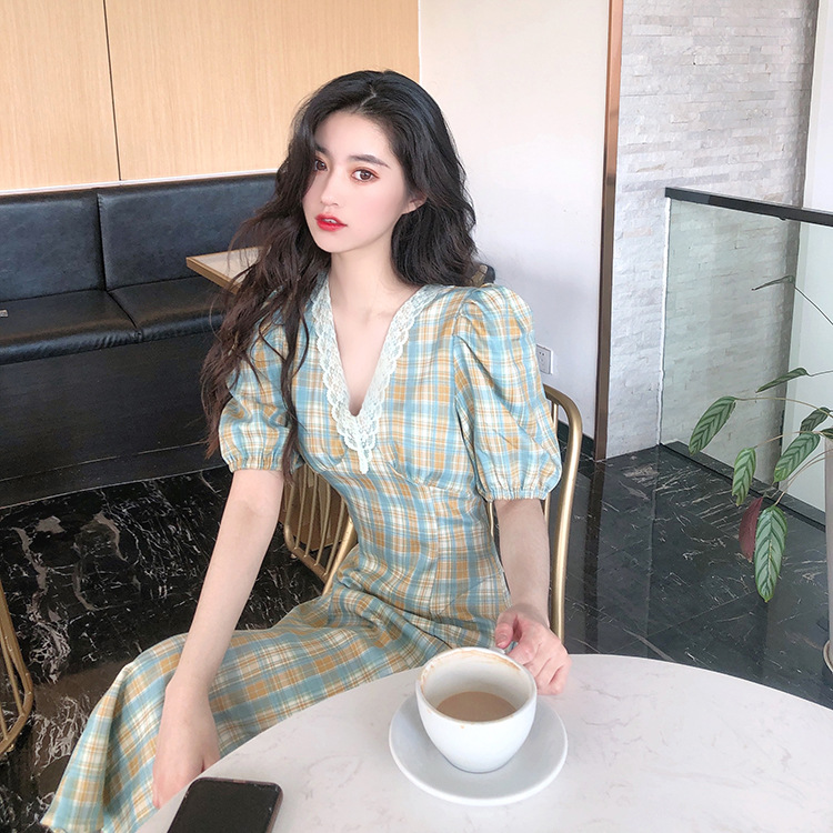 Puff-Sleeve Plaid Tea Dress, picture 2 of 5