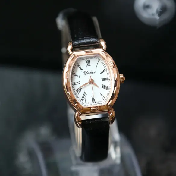 New Ladies Watch small Quartz Bracelet belt