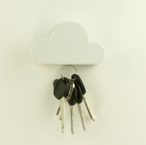 1pcs White Cloud Shape Magnetic Magnets Wall Key Holder box