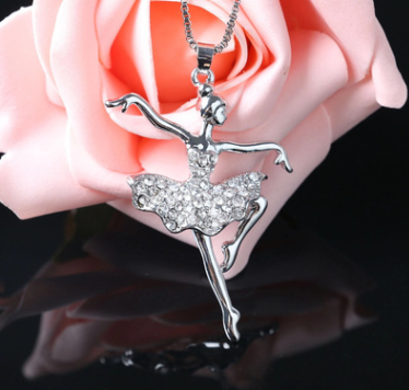 Angel short clavicle chain Japanese and Korean necklace ballet girl accessories