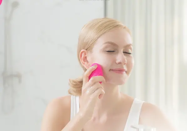 Silicone cleansing instrument face wash instrument beauty instrument pore cleaner ultrasonic vibration