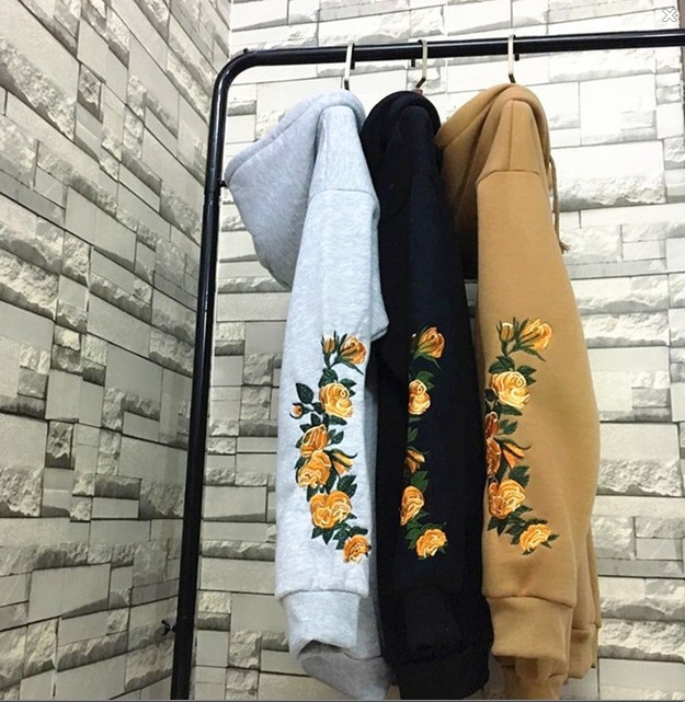 European and American style hooded collar long sleeve positioning embroidery head ladies sweater