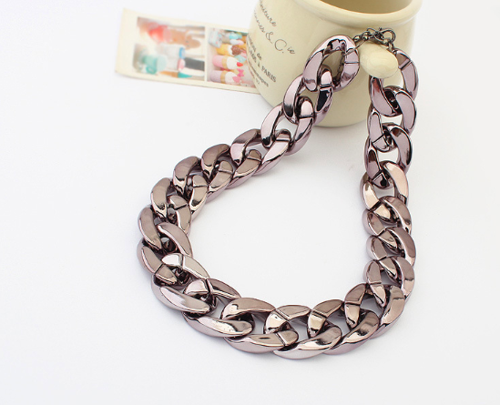 Chunky Chain Link Necklace