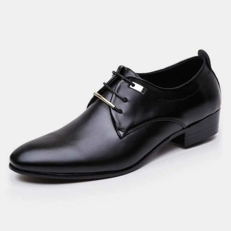 Hign Quality NEW Men Flats Leather Shoes Brogue Pointed