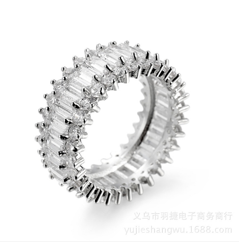 A rectangular zircon jewelry ring