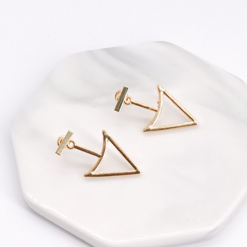 Fashion geometric arrow alloy earrings