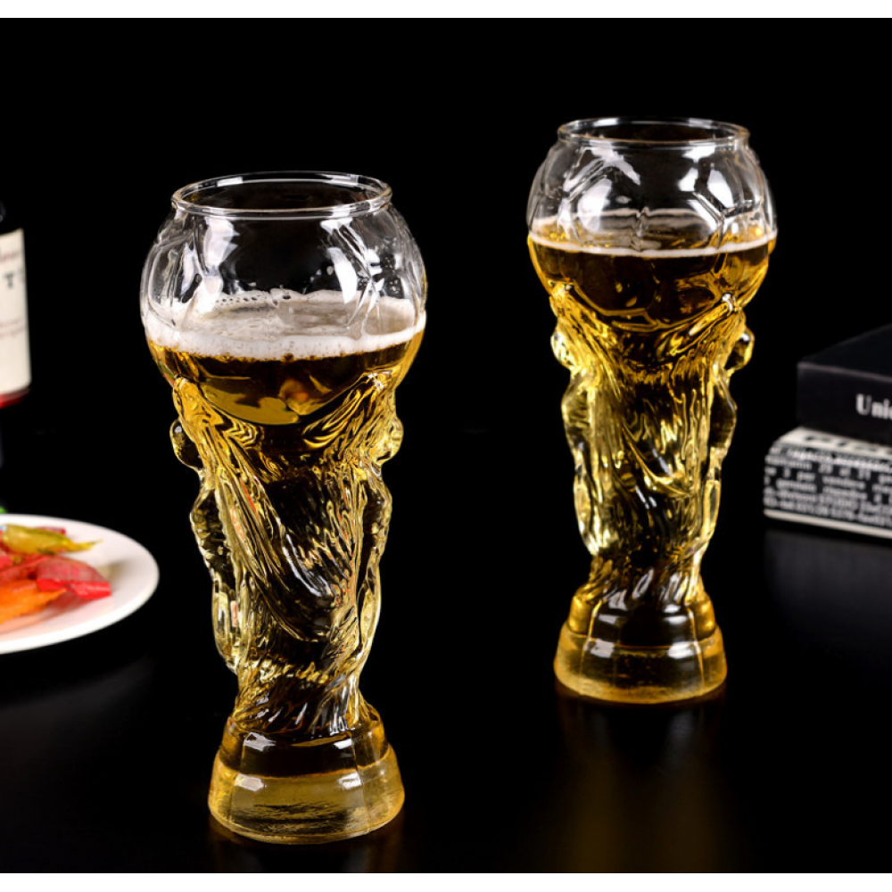 Dos GloryCup llenas de cerveza